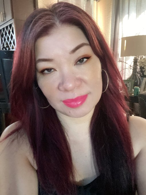 Cumm check out my new videos https://t.co/BvuVWrS7OI<a href="/tag/mvsales"class="tags"><span>#mvsales</span></a>