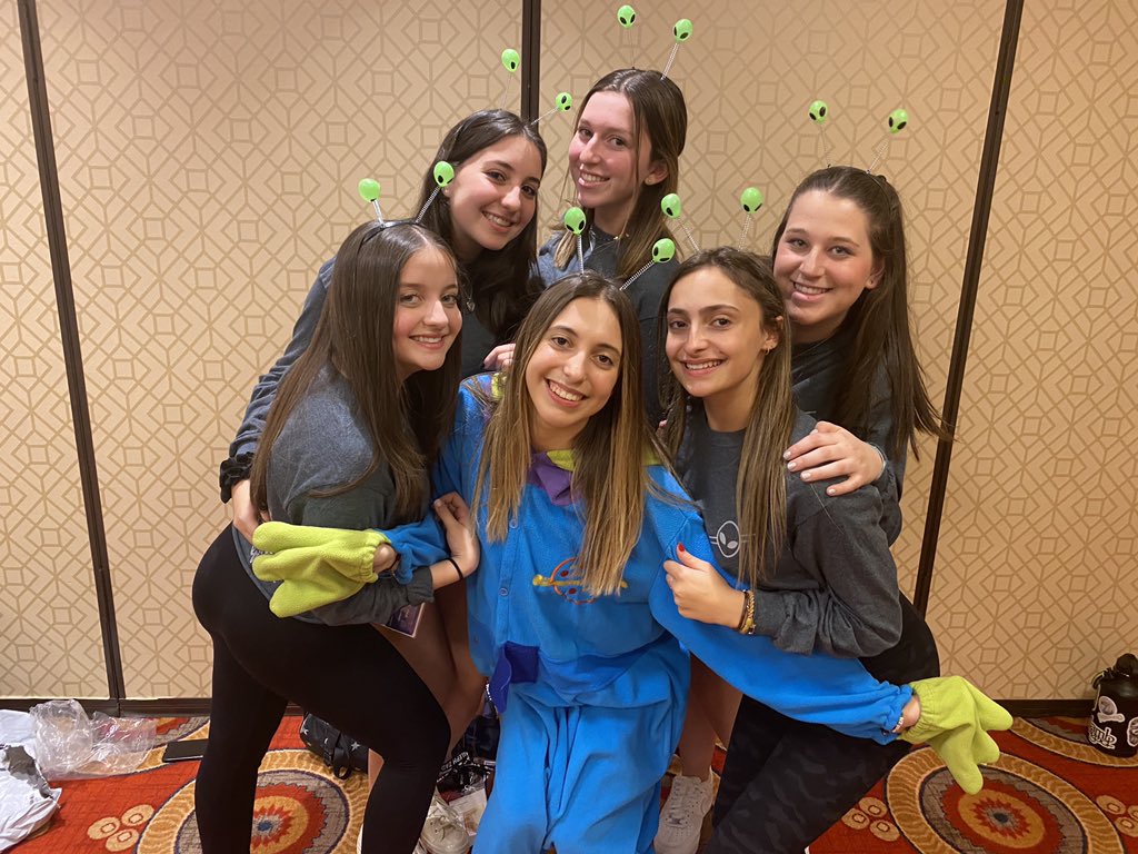 Thank you to the 16th regional board, <a href="/GoldCoastBBYO/">Gold Coast BBYO</a>, and <a href="/BBYOInsider/">BBYO Insider</a> for this amazing past year as GCR’s 1st nochecha. Wishing Skyler Gribbon all the best! This is Claire Piskun, signing off!💗