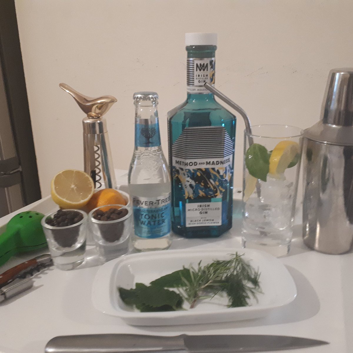 neil_cummins's tweet photo. #methodandmadnessgin is brought to us by Midleton distillers. This has a strong citrus, spicy and floral taste. If is made from 16 botanicals from black lemon to Gorse flowers. I recommend it being served with fresh basil, lemon wedges and Mediterranean tonic #ginoftheday https://t.co/YJyMjEjJWm