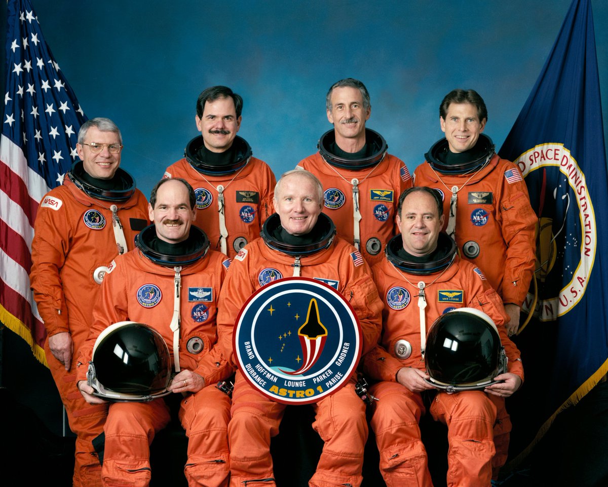 SpaceAboveUs's tweet photo. STS-35 is here and with it, the first Spacelab mission in over five years. Ultraviolet and X-ray astronomy isn't really possible on the ground due to the atmosphere, so let's get some special telescopes into orbit! #STS35 1/3 https://t.co/VBerj9hxT7