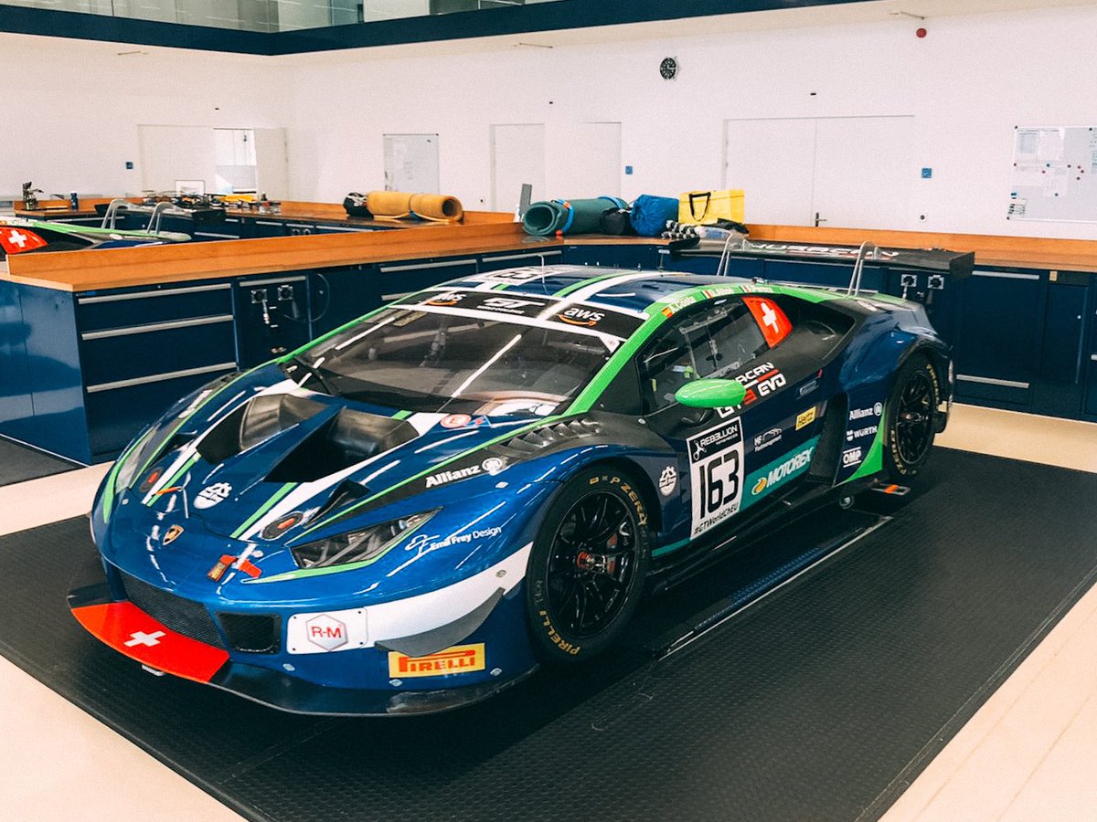 💣 BOOM 💥 our baby is almost ready to hit the track again.😏 I’m in love with this 2020 livery by @emilfreyracing 💙💚 What di you think?! 💭 #163 <a href="/LamborghiniSC/">Lamborghini Squadra Corse</a> <a href="/GTWorldChEu/">GT World Challenge Europe Powered by AWS</a>