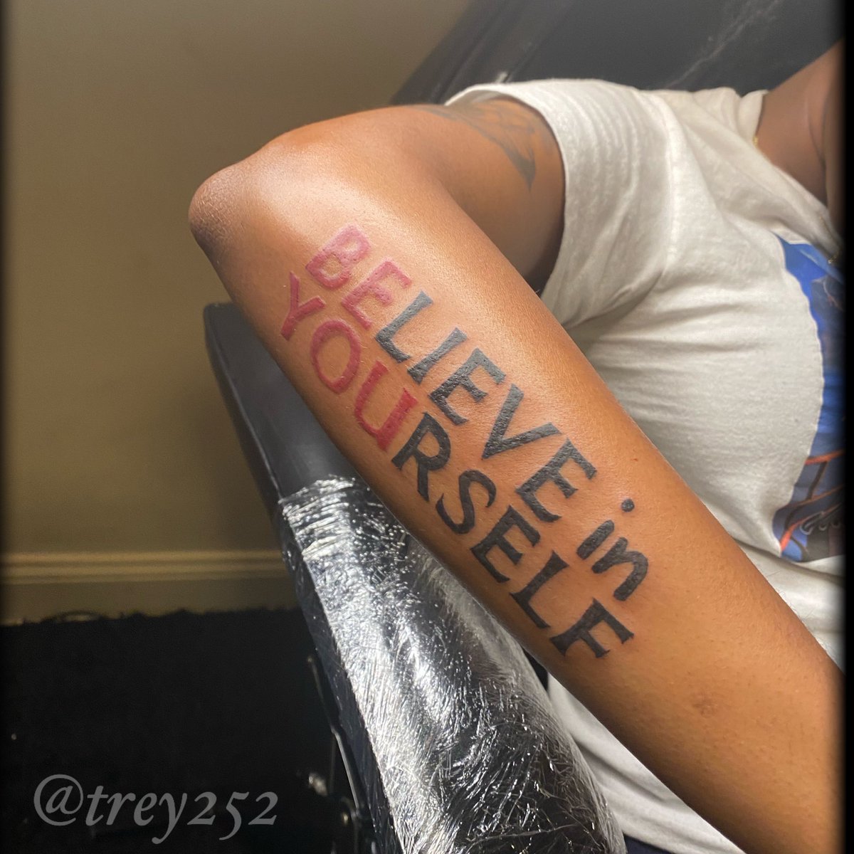 _trey252's tweet photo. Tatsbytrey 💉 https://t.co/a4ORNjhKql