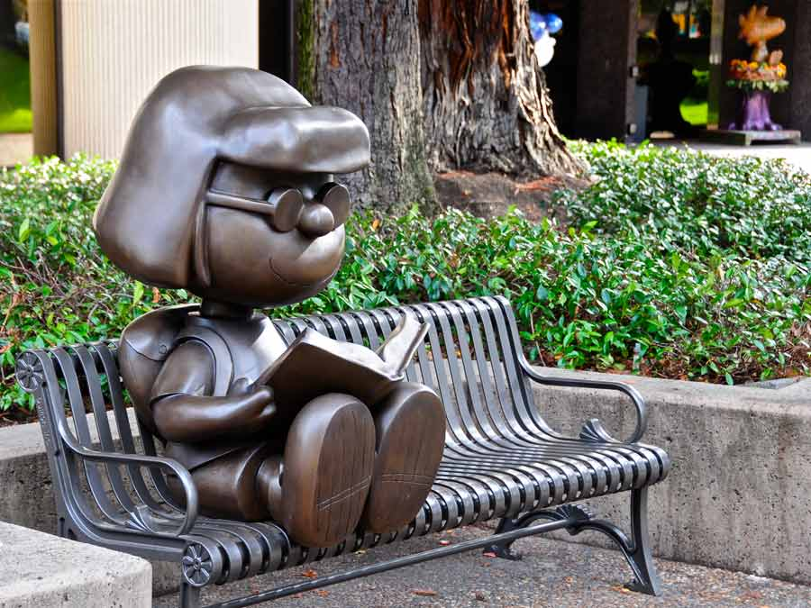 WhiskyGalore0's tweet photo. My mama says that stupid is as stupid does. #statueslivesmatter https://t.co/x2Vc0CELfd
