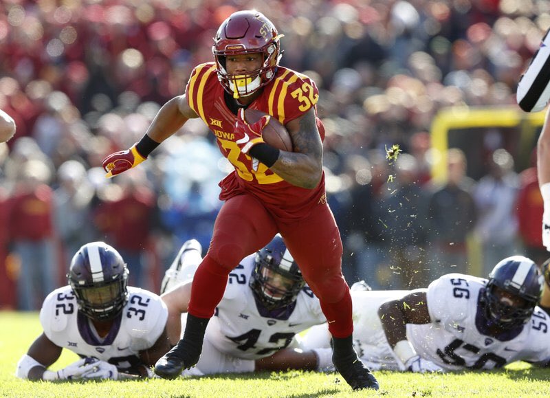 Blessed to have received an offer from Iowa State University. @coachparker85 @coach_horsepwr @HamiltonESPN @SWiltfong247 @Mansell247