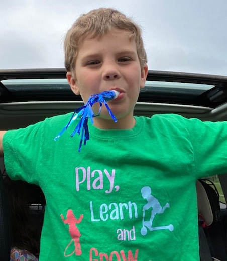 kinderhathaway's tweet photo. Week of the Young Child Kindergarten Parade @HathawaySchool https://t.co/LfNCfmVtHy