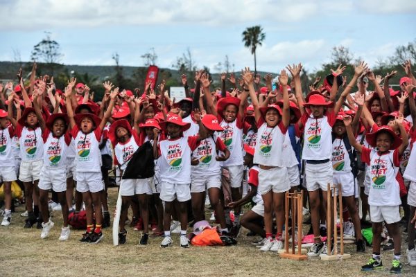 .<a href="/OfficialCSA/">Proteas Men</a>: <a href="/KFCSA/">KFC South Africa</a> commits to continued support of Mini Cricket, T20 Internationals and The  #Proteas

bit.ly/2Ah75IU

#SouthAfrica #KFCSouthAfrica