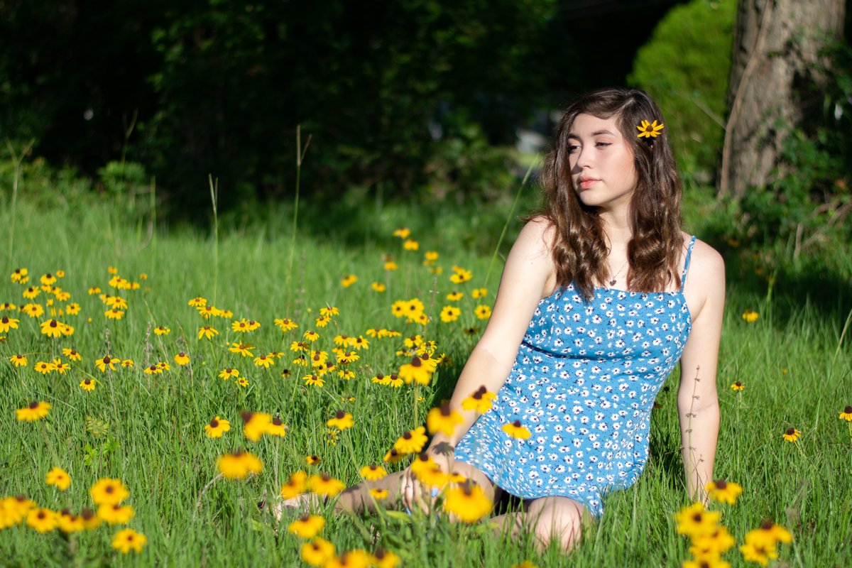ibaphoto's tweet photo. America | Senior Session #houstonseniorphotographer #macarthur #houston #oldtownspring #seniorportraits https://t.co/jBvD8BaH7f