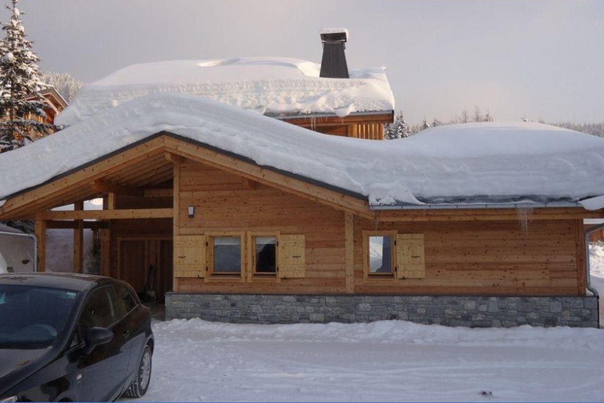 An amazing start to the online #auction today! Don't let your favourite lots pass you by - bid for something fabulous whilst supporting the @HampshireMedical Fund in the <a href="/hantsgardenfest/">HantsCountry&GardenFestival</a> auction - 

givergy.uk/hampshirecount… 💚