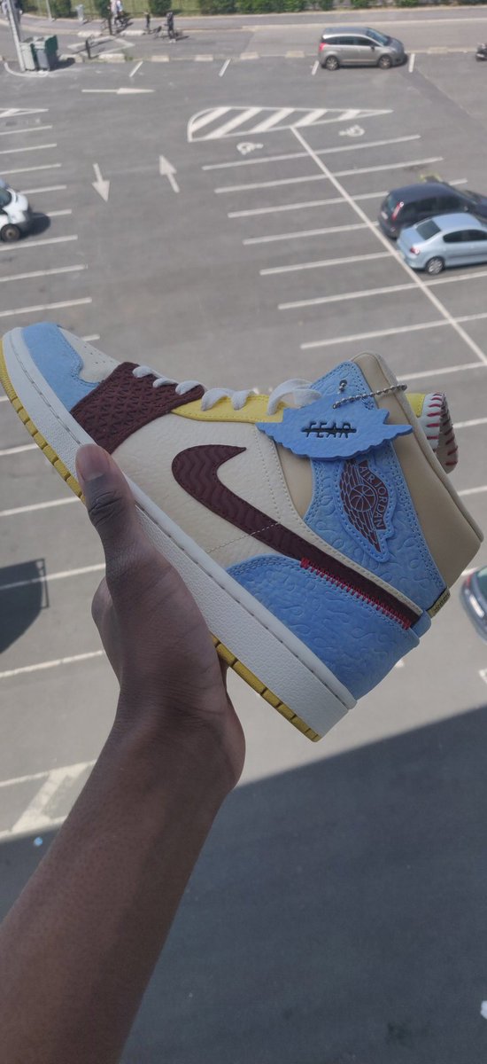 johnktd's tweet photo. #4photos4sneakers2k20 https://t.co/xqHjj7oHw7