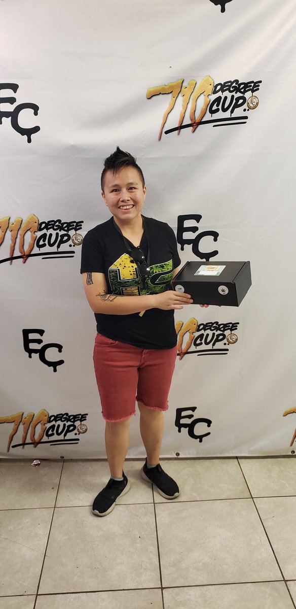 errlcup's tweet photo. More happy #710degreecup judges!! 🏆 Congratulations to everyone, be sure tag yourself so we can follow you!!
.
#azmmj #prop203 #arizona #mmj #cannabisjudge #judgekit https://t.co/QdUpkmhH8b