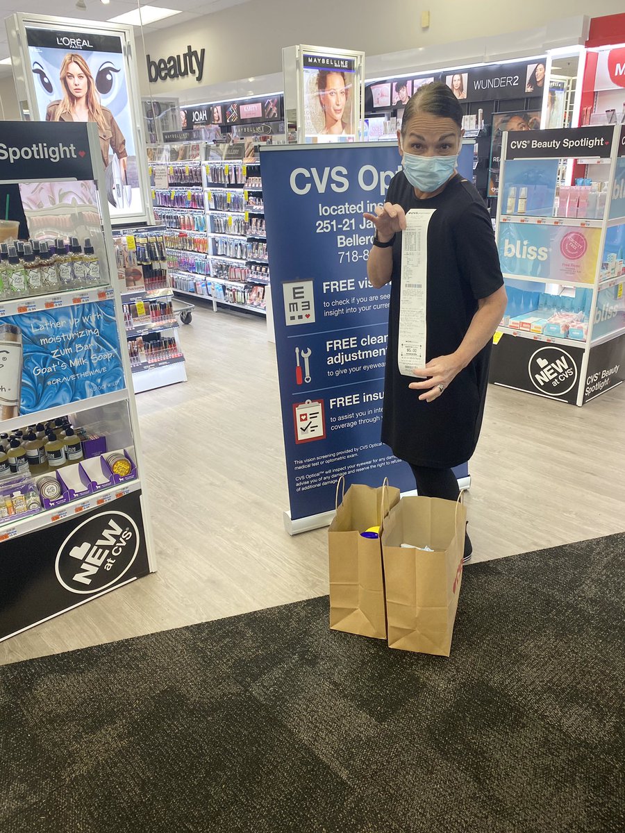 Always a pleasure to having our Senior Advisor of Beauty  @lisa_CVSbeauty visit !! Thank you Lisa and Shea for a great day ! #BeautyIRL #Beautyunaltered #TheMightyR70 #DynamicD2