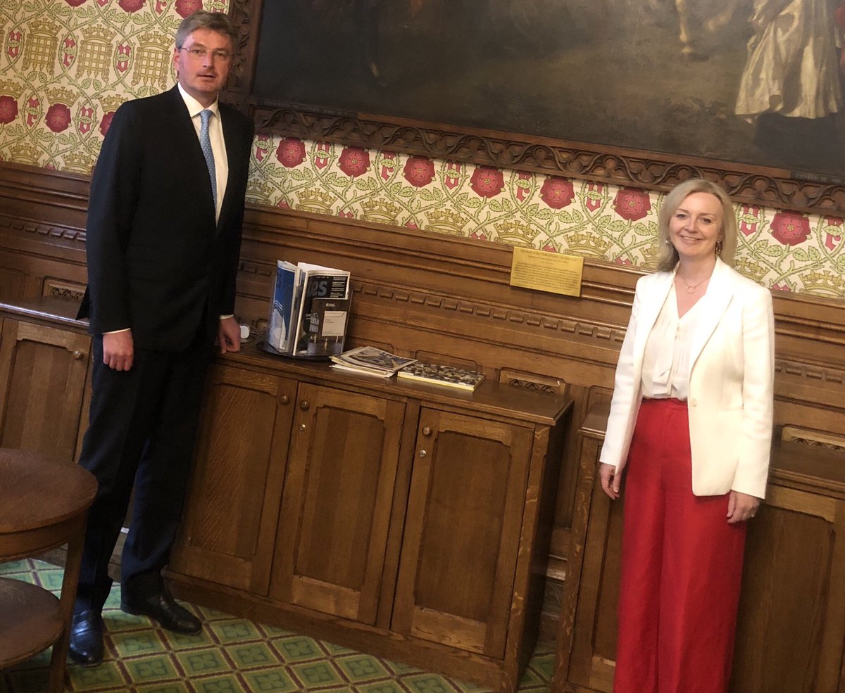 ReplyToDanielK's tweet image. Ahead of further talks on Trade Agreement with America I had discussions this week about several agricultural opportunities/priorities to be taken into consideration. Good discussions with Secretary of State  @trussliz @NFUPolitical @SFYFC