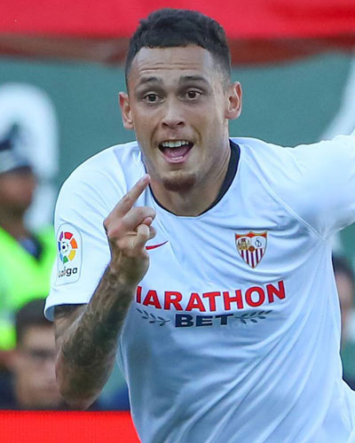 santomaceira's tweet photo. Volvio el futbol en España ! Y Sevilla derrotó 2 a 0 a Betis con un gol de Lucas Ocampos. https://t.co/EmnWL2mpkR