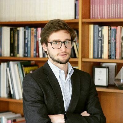 En <a href="/ecoanalitica/">Ecoanalítica</a> seguimos orgullosos de ser cantera de formación para los profesionales de la economía en #Venezuela. ¡Felicidades!#11Jun