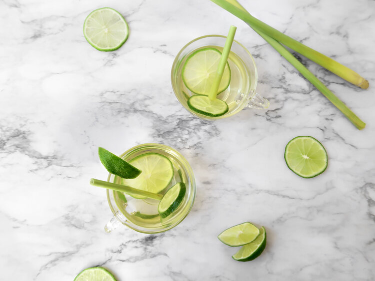AromaHousewares's tweet photo. This summer is heated in every way. We could all use a refreshing beverage: #LemongrassRefreshers, all you need is a #Kettle:
https://t.co/ZP6lHnZj7i
#mixology #drinksrecipe https://t.co/R8nzNUPgKI