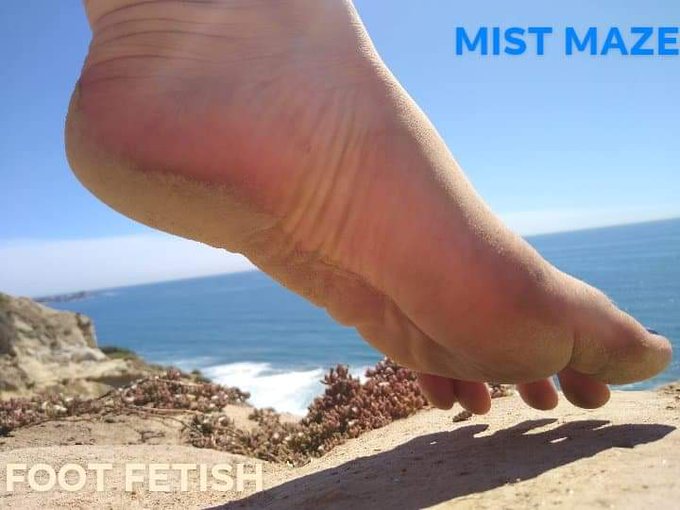 I am incredibly happy that our beaches are finally open to the public! Who will be applying my tanning<a href="/tag/feetlovers"class="tags"><span>#feetlovers</span></a><a href="/tag/footworship"class="tags"><span>#footworship</span></a>