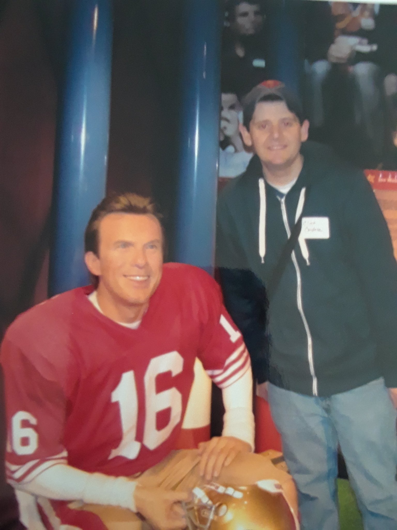 Happy Birthday to S.F. 49ers QB  Joe Montana! Love this Throwback Thursday photo. Have a wonderful weekend! 