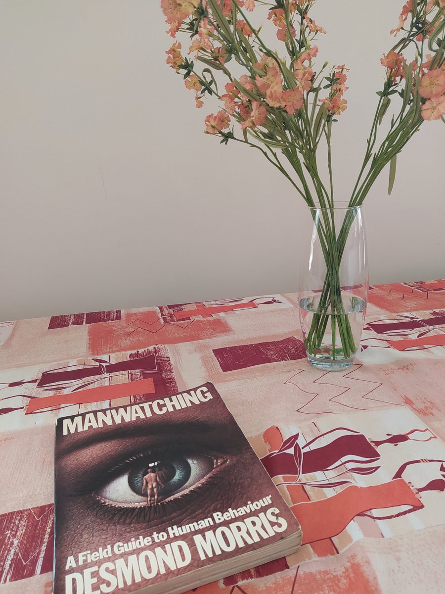 dre_sevnsson's tweet photo. Humans are sometimes understood by gestures .#Manwatching #AfliedGuideToHumanBehaviour #DESMONDMORIS
Even though we are in a lock down, still my hobby has never stopped. https://t.co/2c5zs04cHD