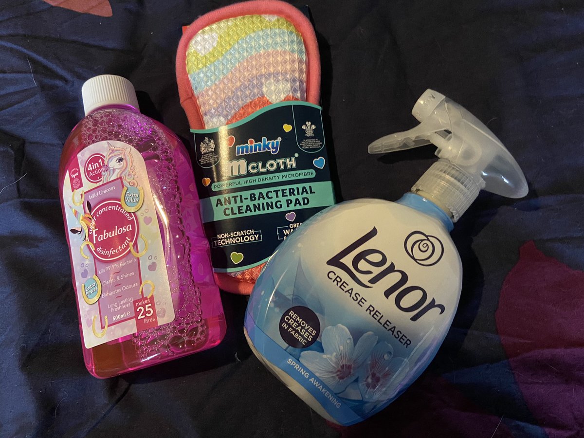 Pinkpolarbear22's tweet photo. Well I’m excited - it doesn’t take much! 🙄 #cleaningstuff https://t.co/JFuoaNgSNp