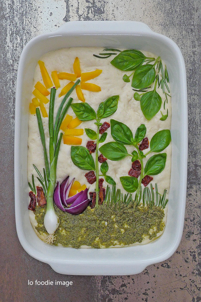 yoyen's tweet image. Focaccia Garden on Focaccia alla Genovese with freshly made pesto Genovese.