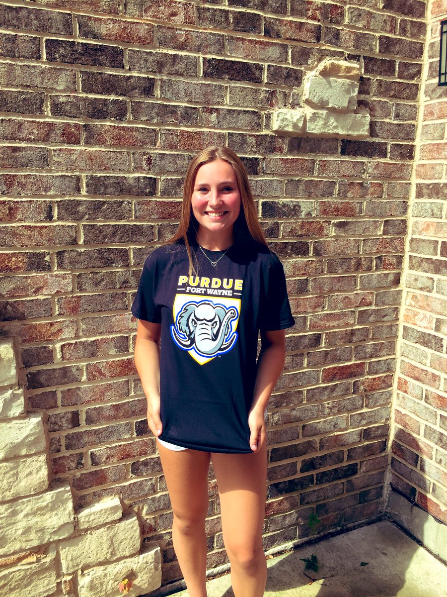 RedHawkVB's tweet photo. The #Program is excited to announce the verbal commitment of Senior 🙌🏼 Setter Nikki Jones to Purdue Fort Wayne @MastodonWVB!!! #Jones 👏🏼👏🏼 #GoDons 🐘 #Program 🏐✍🏼 #NCAA https://t.co/FhjHcHpYWQ