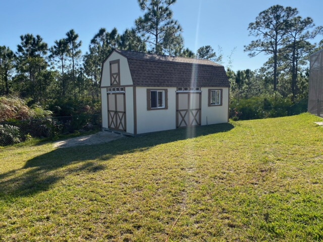 tuffshed's tweet photo. Extra doors make it easy for this customer to move their lawn mower in and out of this storage barn. How would you use a shed like this one?⁠ https://t.co/ZPO1TbpjTN