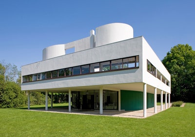5. Instead of the typical columns and pediments and decorative carvings etc the style featured slim, streamlined elements and geometric forms. Stuff like this by Corbusier. Inspired by cars and machines