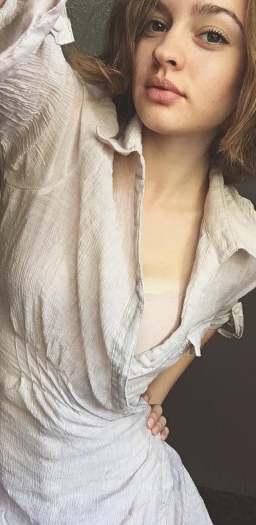 get here immediately and touch fuck hole 

 #sexyboobs #snapsex #spittingqueen #sellingnudesandvids #thickncurvy