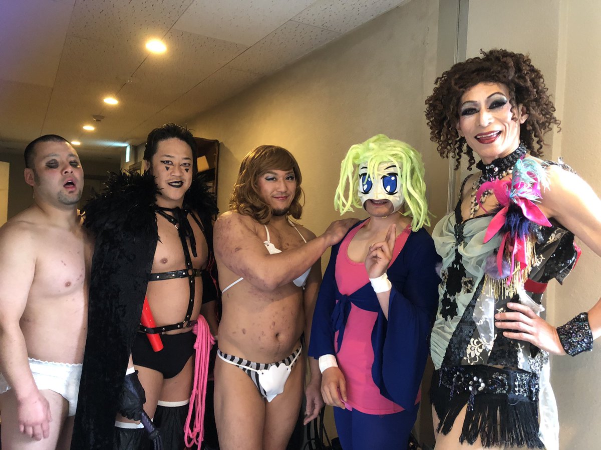 They regularly host Japan’s most famous drag queen… Rachel D’Amour. D’Amour know for both the over-the-top performances, also does some ring announcing for TripleSix, and is very popular amongst the roster. #pr666