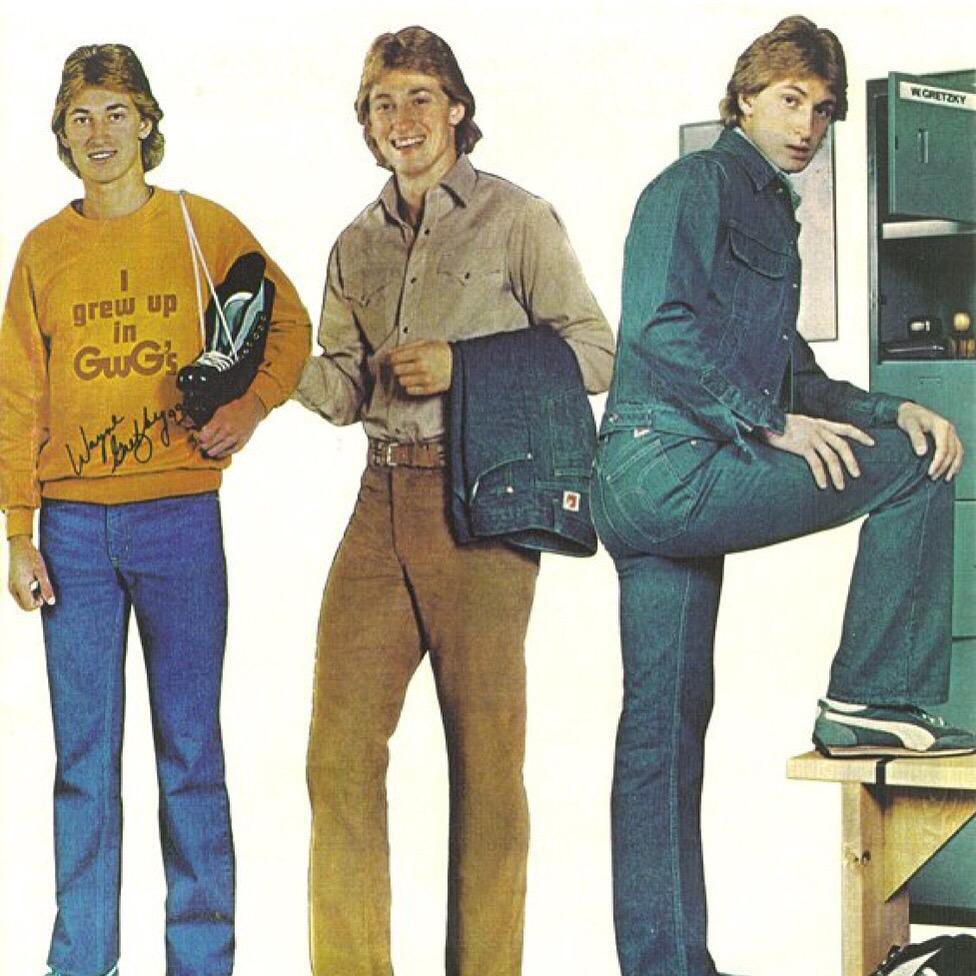 Just landed! “I Grew Up in GWGs” gold sweatshirt. Pretty bang on to the original 80s version! <a href="/WayneGretzky/">Wayne Gretzky</a> <a href="/TrevorGretzky/">Trevor Gretzky</a>