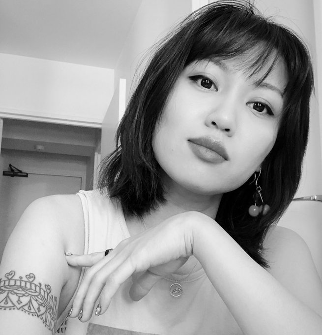 🌚 Who knows what mood I got  想念呀，怎么办，小鱼刺儿 https://t.co/lFQ8QAAfBs<a href="/tag/newprofilepic"class="tags"><span>#newprofilepic</span></a>