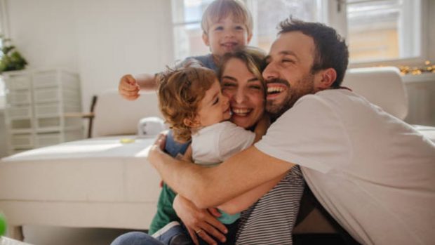 El confinamiento: un domingo prolongado #Opinión Martha Cupa León <a href="/beguesin/">Martha Cupa León</a> #OtroPaísNoticias 

bit.ly/2UEk8uS