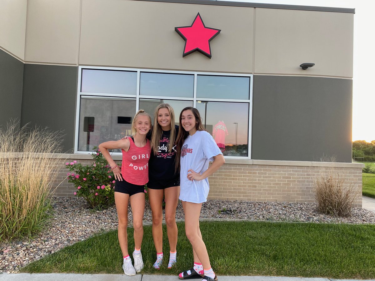 CX_LadyX's tweet photo. Big/Little reveal 2020💗 We’re so excited for this season! https://t.co/dBtVmoltFG