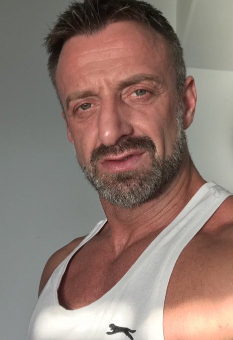 Can&rsquo;t bloody wait for the gym to reopen. https://t.co/lPsXhQ0mYr<a href="/tag/hardcore"class="tags"><span>#hardcore</span></a>