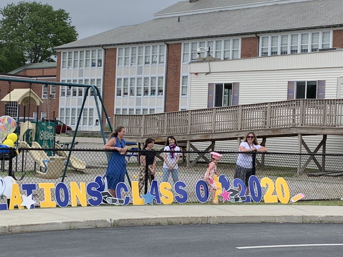 gwilliams_ebps's tweet photo. Congratulations to Mrs. Gorham’s preschool graduates! Another day of celebrating Preschool step up to Kindergarten with the red carpet treatment! @EbKbyrne https://t.co/BubHGHCkLj