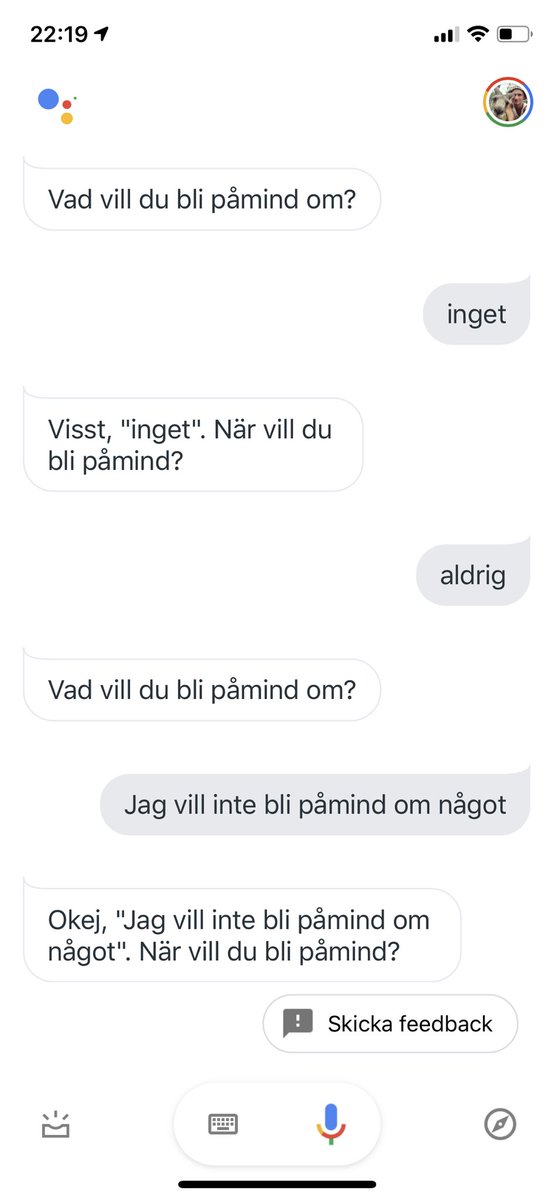 KnutGustav's tweet photo. När man bråkar med artificiell intelligens.
Det känns som att det är lång tid kvar innan AI:n tar kontroll över oss. https://t.co/KWrDScHS0T