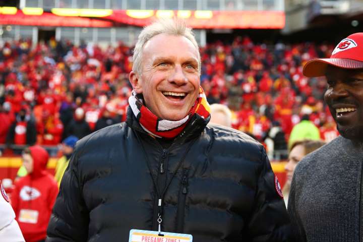   Yeah happy birthday to Chiefs legend Joe Montana!!! 