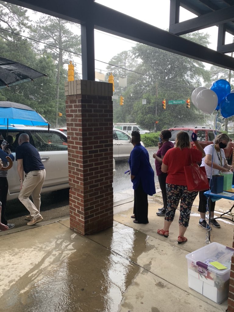 LeversHelen's tweet photo. With tears in our eyes and joy in our hearts we celebrated the end of the school year with our ECS students.  The rain didn’t stop us.  Our Sea Turtles always make us proud.  #jacketsbuzz @DanielsMiddle @daniels_pta  @DavidJGaudet  @kerritraynor @MsChewTalks @LeadwithLove87 https://t.co/vGPe1vODRn