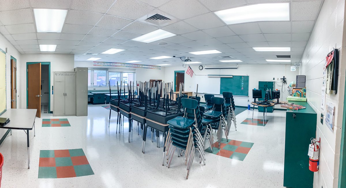 Say hello to my new home 🤩 

*cue Michael Scott running around &amp; screaming “It’s happening!!”*