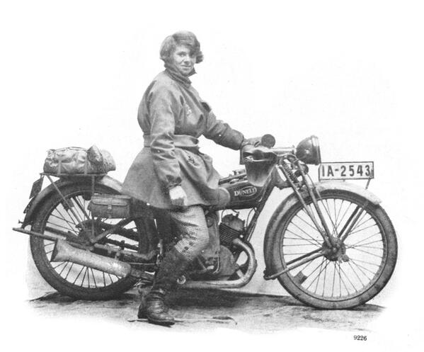 #throwbackthursday to 1927 when Suzanne Koerner drove an English #dunette #motorcycle from Berlin to Birmingham in five days!! #tbt #pioneer #SKFreadytoride #skfgroup #innteck_usa #engineeringperfection #clean #smoother #longer #womenriders #womenracers <a href="/SKFgroup/">SKF</a>
