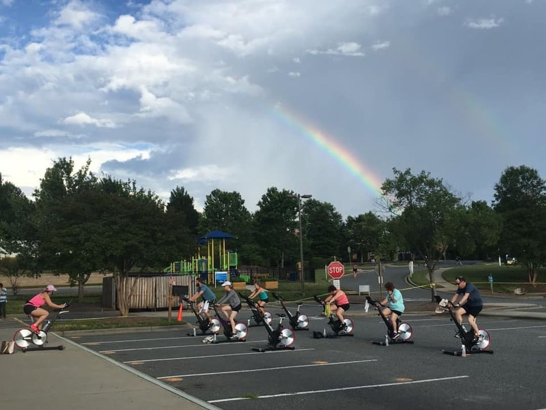 KeiserFitness's tweet photo. The #Keiser M3i — what’s *really* at the end of the rainbow. 🌈🚲 #GoodEnoughIsnt #m3i #cardio 

📸: @ymcacharlotte https://t.co/psgzthpvZl