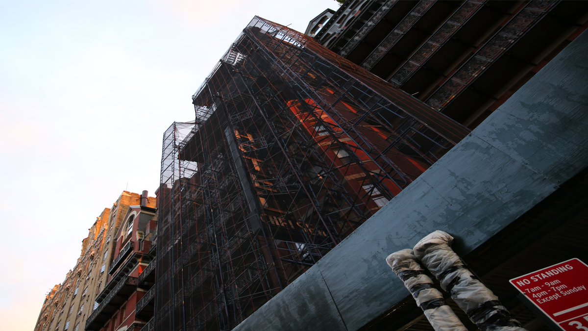 popula's tweet photo. Life in the 'ghost town' of NYC's Chelsea Hotel, lovely piece by Amanda Chemeche, who grew up in and still lives there

https://t.co/7mXFWumqMQ https://t.co/TRglyBdsJ4