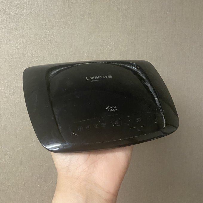 View image on Twitter