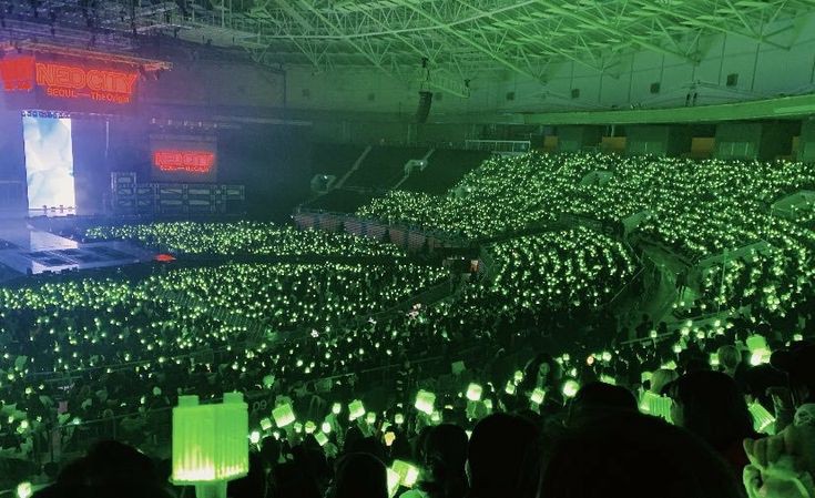 shuottaro's tweet photo. Selamat ulang tahun yang ke 3 Sijeuni! <3 

#Happy_birthday_NCTzen 💚 https://t.co/p6of2fQ54h