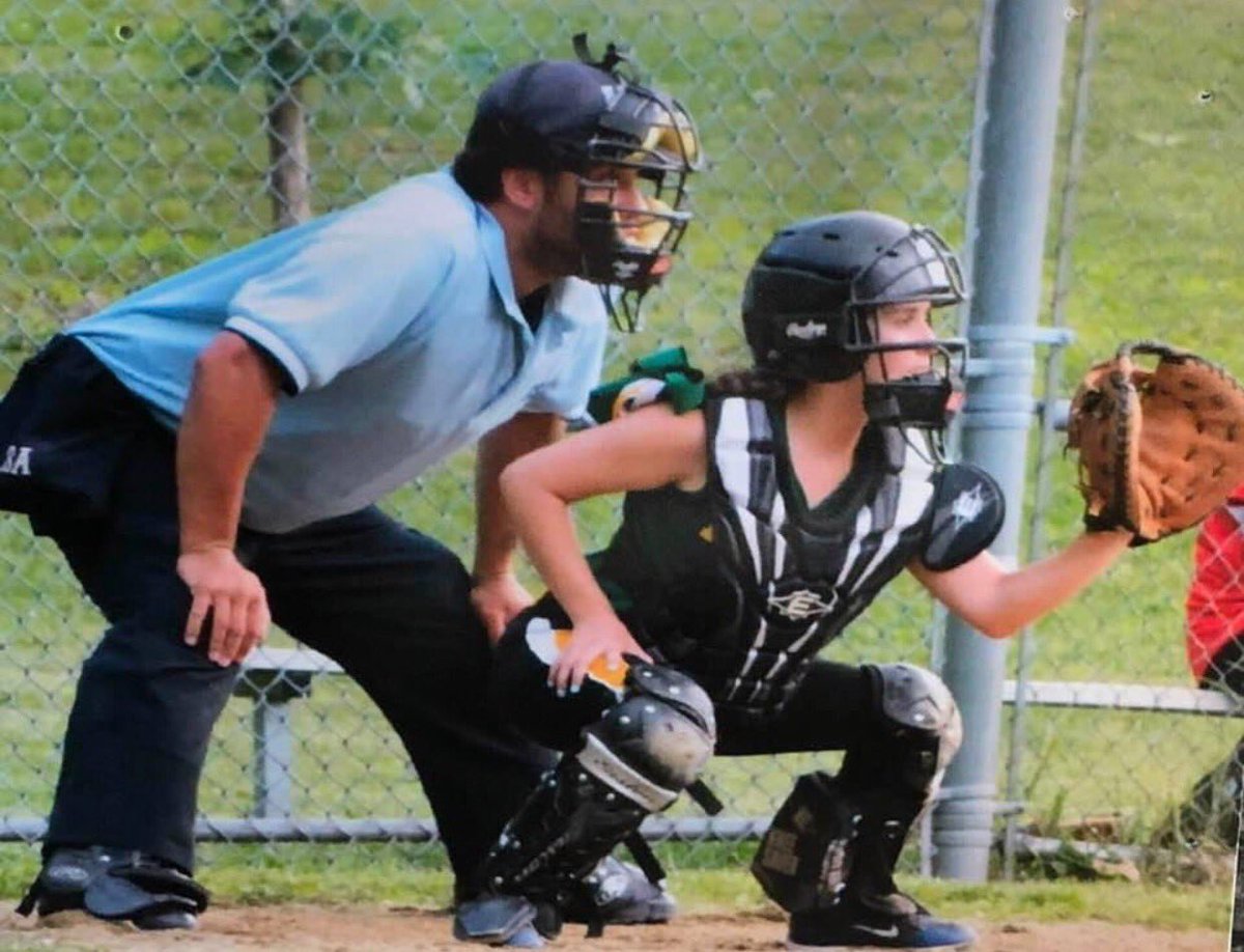 HornetsSBGames's tweet photo. North Reading High School Softball Senior of the Day!

Today we are highlighting Makenna Lamont

NRHS Senior softball player Makenna Lamont plays both second base and catcher. 
She is headed to Fairfield University this fall to study sociology and anthropology. https://t.co/o8azDE4FQk
