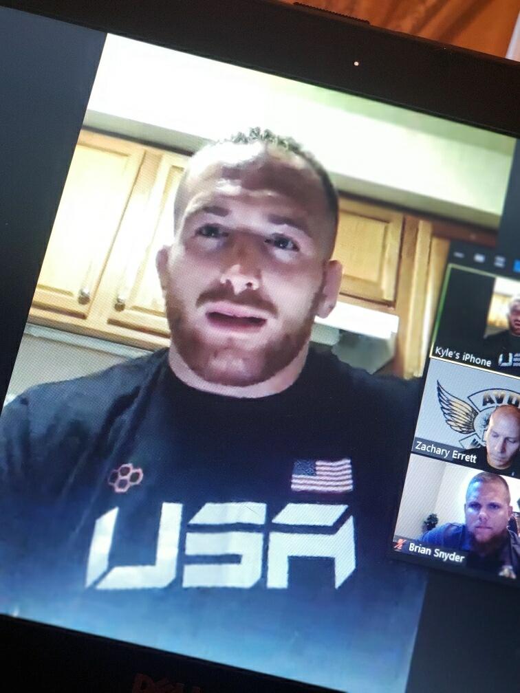 Avon_Wrestling's tweet photo. Huge Thank You to @Snyder_man45 for joining our team meeting tonight! Awesome message!! #7Things #EveryDay #CanApplyToWrestlingAndLife #LearningFromOneOfTheBest #WestsideWingmen #ThePlaceToBe https://t.co/O2t1SMqzqv