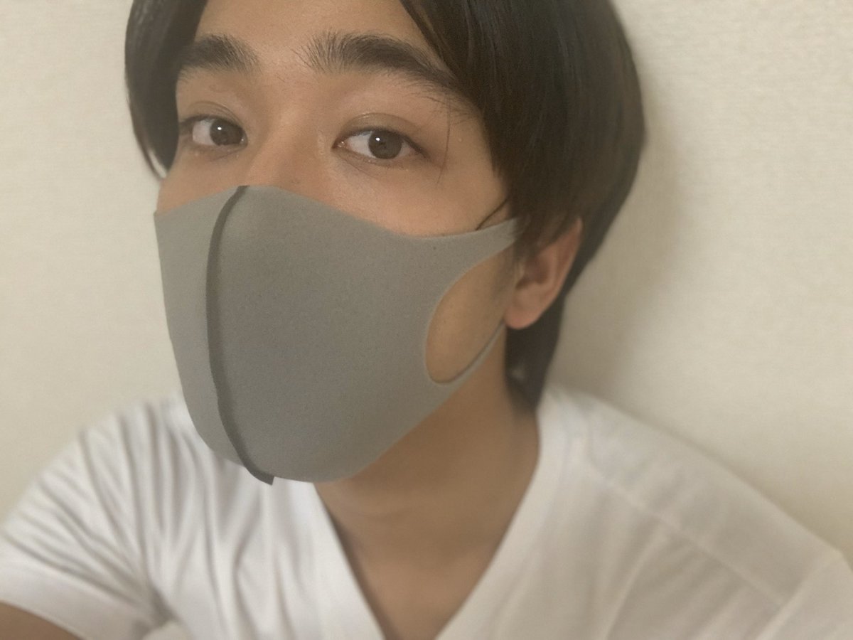 reprofile_jp's tweet photo. https://t.co/kp1u9b2AHf
5月4日（月）に放送された「SHE THREE presents 劇団EXILEのREPROFILE」に青柳翔さん、佐藤寛太さんが登場！ 番組では、舞台「勇者のために鐘は鳴る」の裏話やそれぞれの「STAY HOME」の過ごし方について語っていただきました。 https://t.co/7EpWUUpSVv