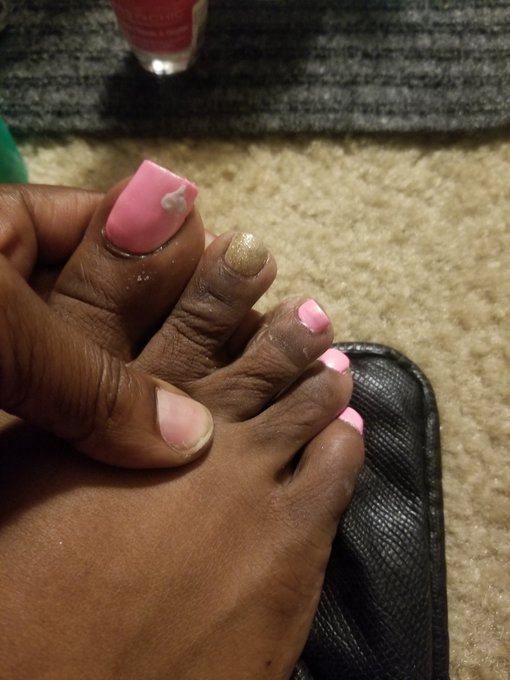 New color #footfetish ebonydomme #atlantagootmodel https://t.co/OBIfAcyVl1<a href="/tag/footfetish"class="tags">#footfetish</a><a href="/tag/atlantagootmodel"class="tags">#atlantagootmodel</a>