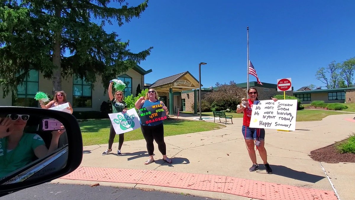 Today showcased the MOST amazing 4th grade clapout from staff members <a href="/NoviOrchardHill/">Orchard Hills Elem.</a> followed by a parade through the subs. These individuals are the MOST amazing educators and staff. I am beyond words in expressing my appreciation.💚🤍💚 #NoviTogether.