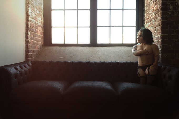 Loving this photo. Thank you @SoulAndFlame1 for capturing me just right. I&rsquo;m so tiny lol 😜🥰 https://t<a class="tags" target="_blank" title="On Twitter" href="/?out=eyJ0eXAiOiJKV1QiLCJhbGciOiJIUzUxMiJ9.eyJpYXQiOjE3MjA2MjE5NTAsImlzcyI6InR3cG9ybnN0YXJzLmNvbSIsIm5iZiI6MTcyMDYyMTk1MCwiZXhwIjoxNzUyMTU3OTUwLCJyZWRpcmVjdF91cmwiOiJodHRwczovL3R3aXR0ZXIuY29tL1NvdWxBbmRGbGFtZTEifQ.V8wlsV3DkrqWyQUVGD9p4tlTLLPYzYrRUM1UUUMY-TJ8eg7WBGev_6gnNSljLakOFLHGyX5ZofzoJ0xveXoR2A">@SoulAndFlame1</a>